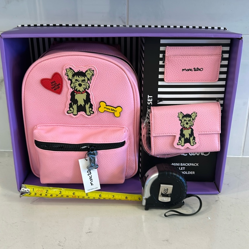 Marc TETRO Yorkie puppy/dog gift set- Yorkshire terrier 
Backpack
Wallet